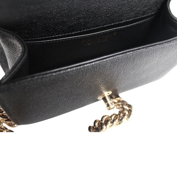 CHANEL BOY SHOULDER BAG - Picture 6 of 6